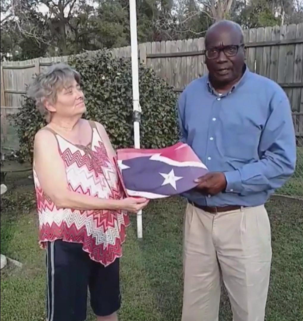 flag.png 