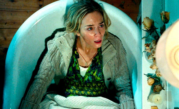 Emily Blunt plays Evelyn Abbott in A QUIET PLACE
