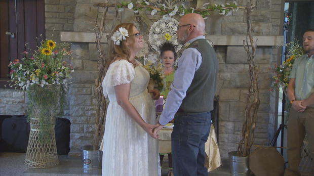 hartman-second-marriage-0511en-frame-40243.jpg 