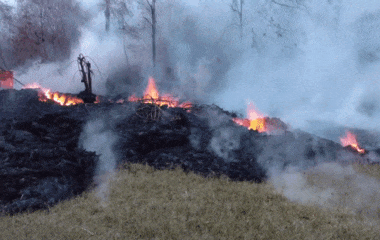 180509-gif-hawaii-volcano-promo-380x240.gif 