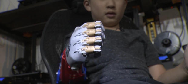 hand.jpg 