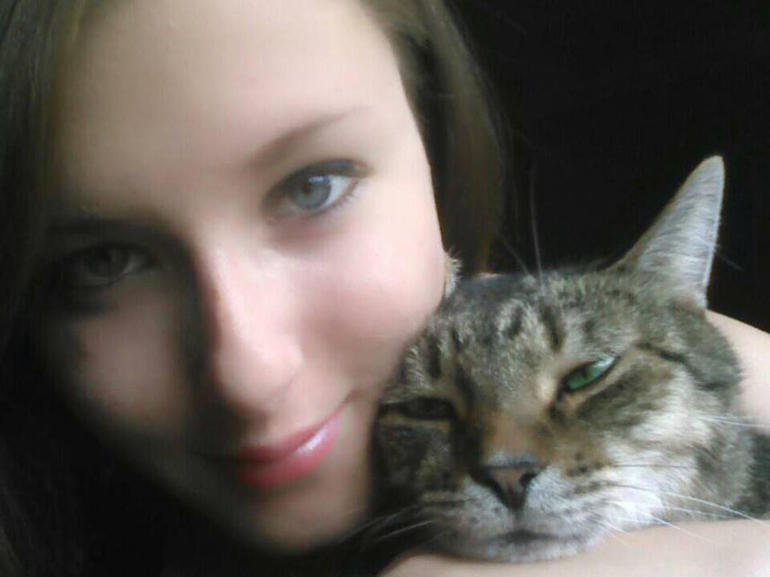 ncis-erin-corwin-cat.jpg 