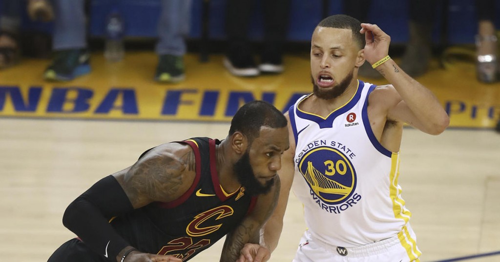Cleveland Cavaliers forward LeBron James