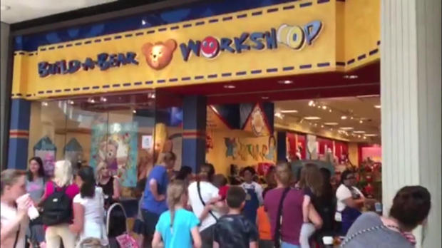 build-a-bear-foxvalleymall-aurora-il.jpg 