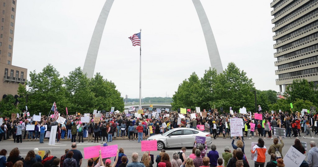 ST LOUIS