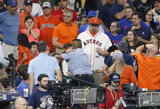 Chicago Cubs batter breaks down after his line drive strikes 4