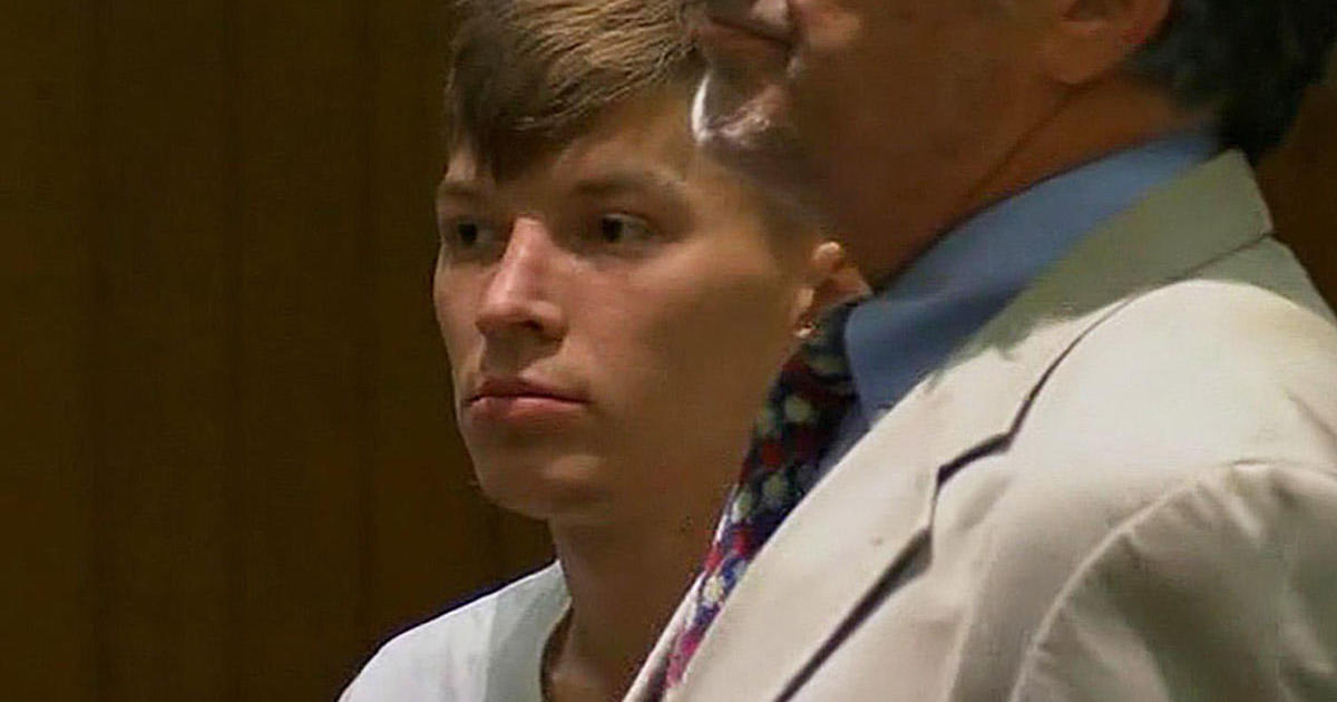 Driver charged in crash that killed 7 motorcyclists pleads not guilty ...