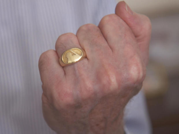 georeg-will-wedding-ring.jpg 