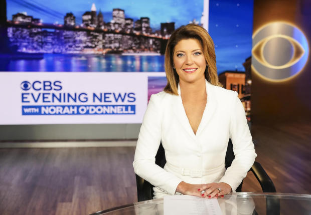 CBS Evening News with Norah ODonnell - Unit and Posed shots on Evening News set. Photos: Michele Crowe/CBS