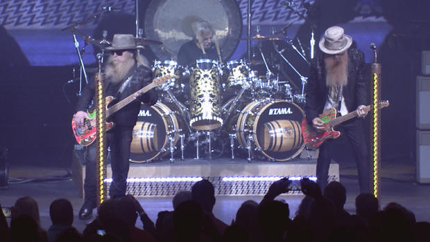 zz-top-in-concert-620.jpg 