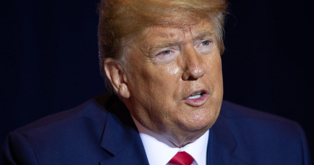 US President Donald Trump speaks prior to meet with Prime Minister Lee Hsien Loong of Singapore during a meeting on the sidelines of the UN General Assembly in New York