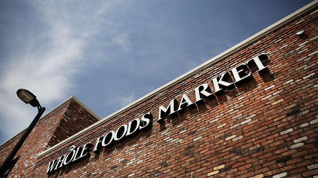 Whole Foods Lower Its Earnings Expectations Amid Increased Competition 