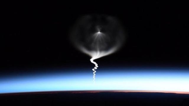 092519-launch2.jpg 