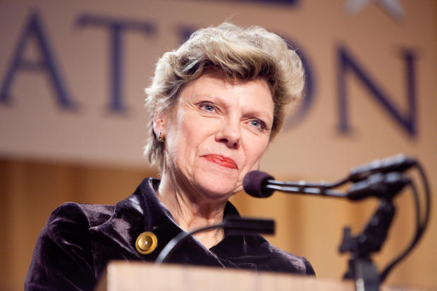 WASHINGTON - FEBRUARY 10: Journalist Cokie Roberts appears at the National Press Foundation's 26th annual awards dinner on February 10