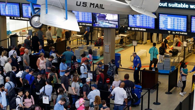 Pittsburgh International Airport TSA Security 