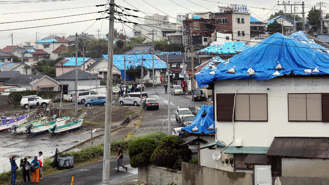 JAPAN-WEATHER-TYPHOON 