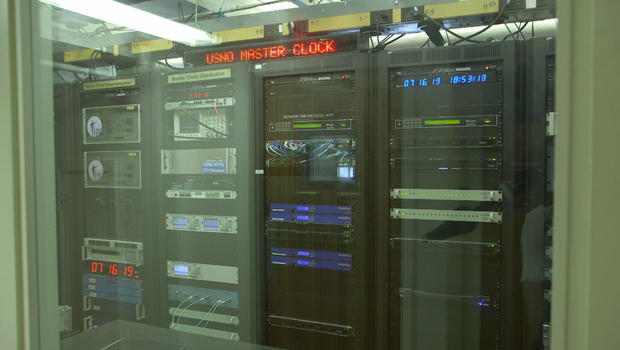 gps-master-clock-at-us-naval-observatory-620.jpg