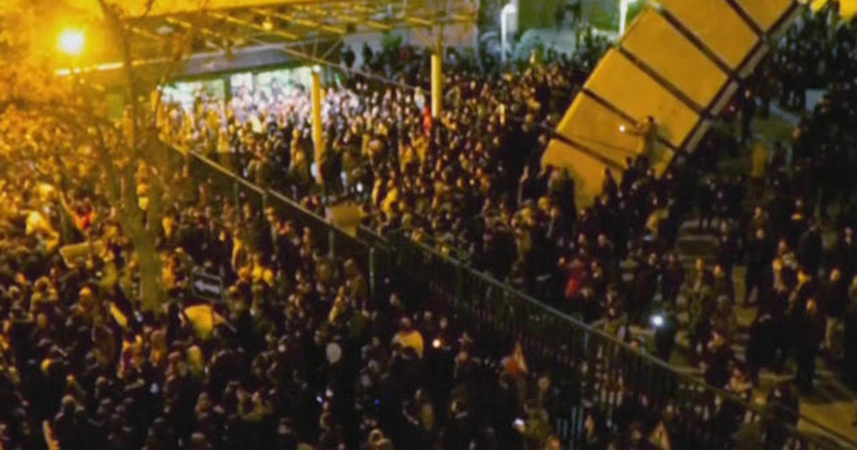 Protests erupt after Iran admits to shooting down Ukrainian plane ...