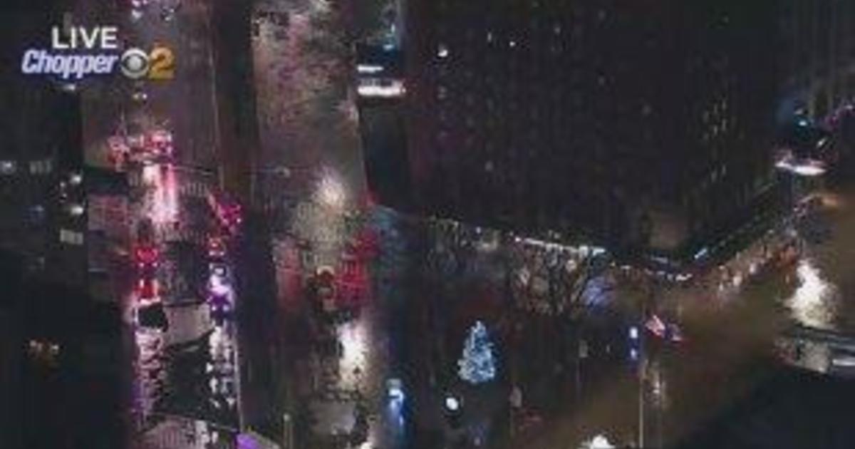 Water main break floods part of Manhattan's Upper West Side - Home ...