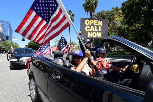 coronavirus shutdown protest 