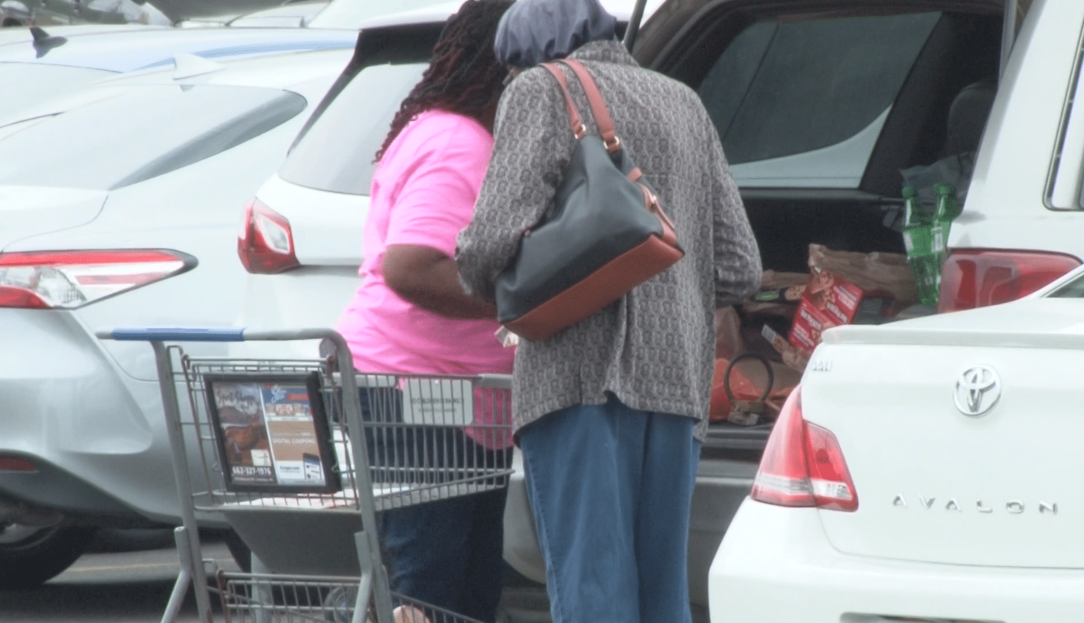 Columbus locals on high alert after string of purse snatchings - Home ...