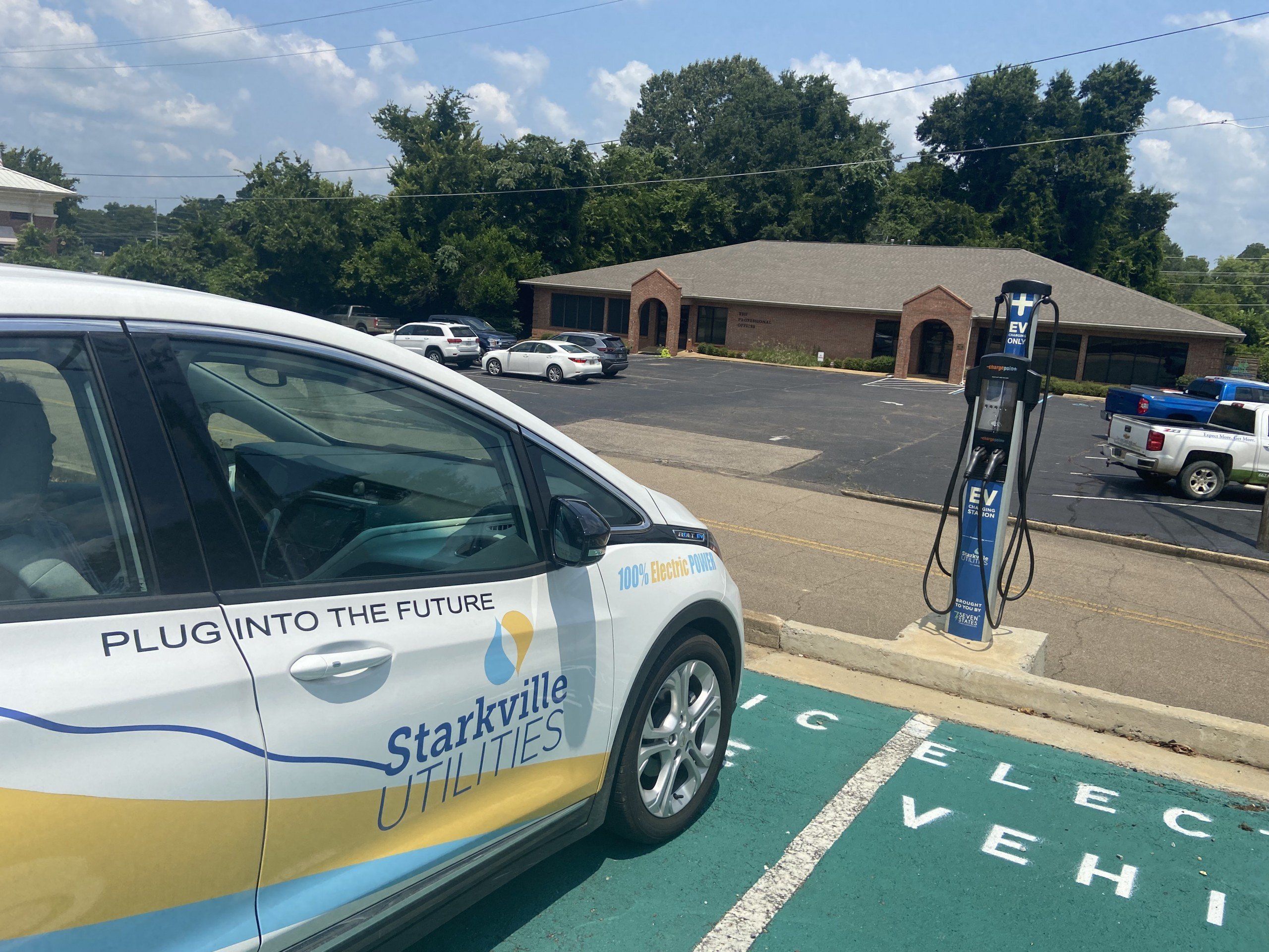 Starkville is planning to add additional charging units for electric