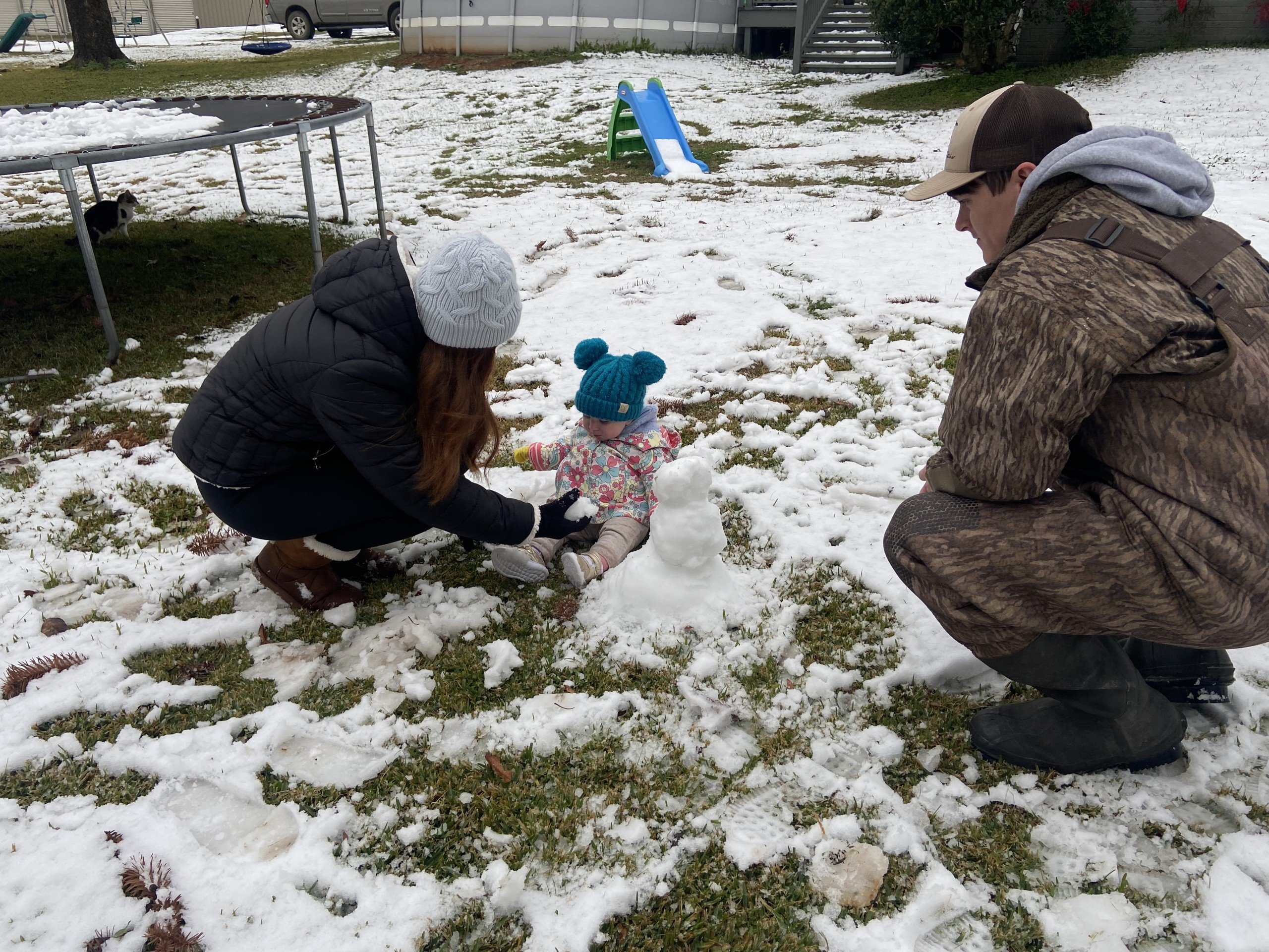 Football weather: Snow in Buffalo gives a winter wonderland effect