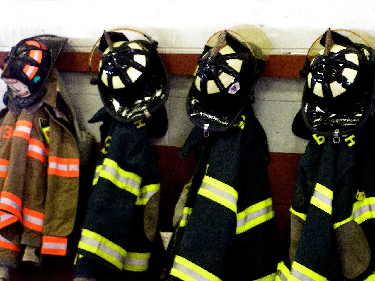 Volunteer fire departments in Lowndes County struggle to find members