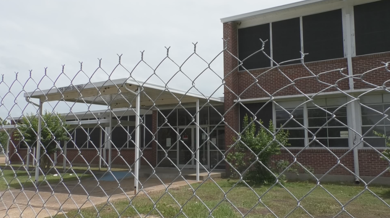 CMSD Superintendent met with FEMA and MEMA for Hunt repair plans - Vimarsana News