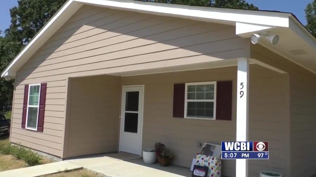 Starkville Family Has New Place To Call Home Thanks To Habitat For Humanity