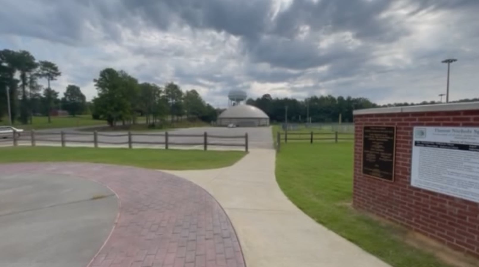 Two teenagers are injured in a shooting at a Tupelo park - Vimarsana News