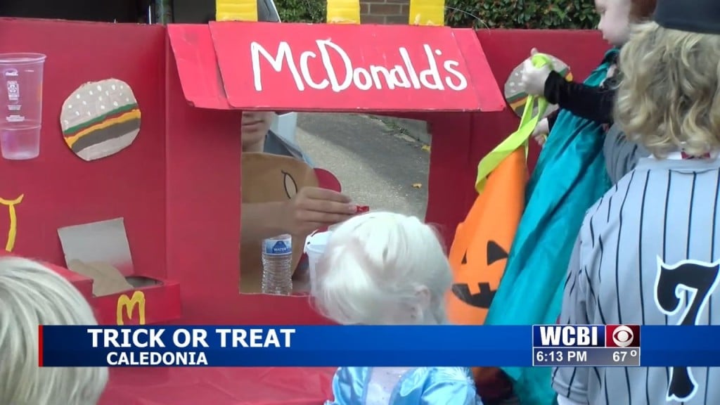 Families Find Trunk Or Treating Safer Way To Have Fun During Halloween