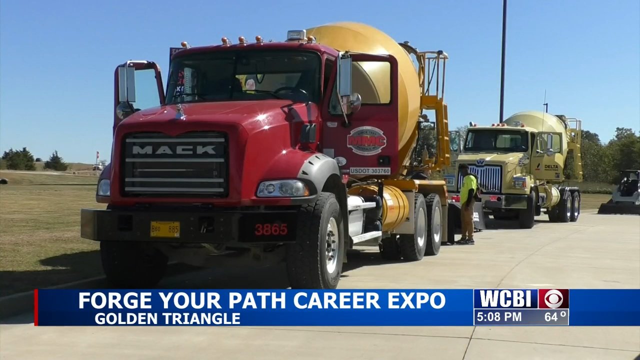 Eighth graders enjoy Forge Your Path Career Expo at Communiversity - Vimarsana News