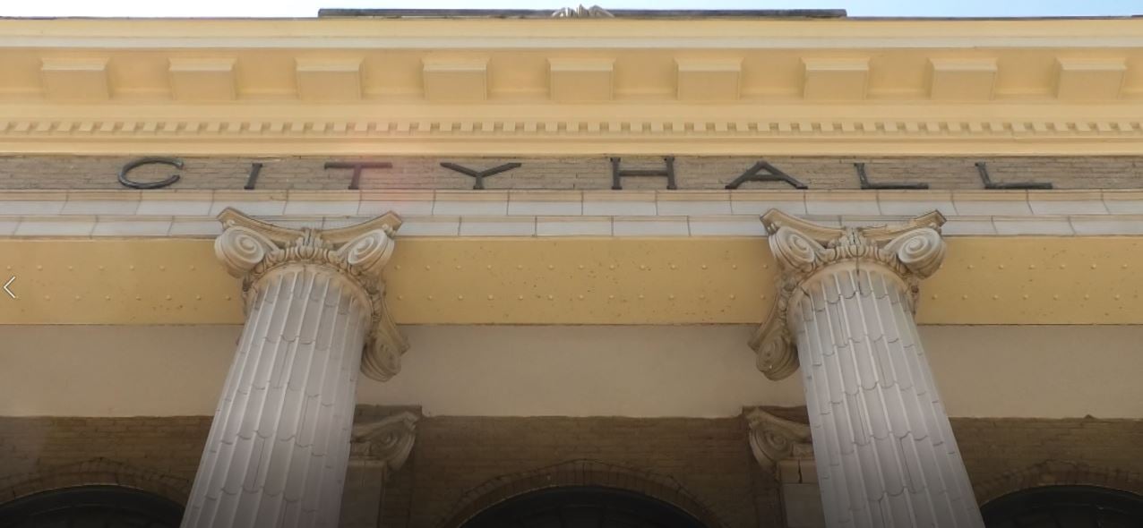 Aberdeen mayor files charges against local officials