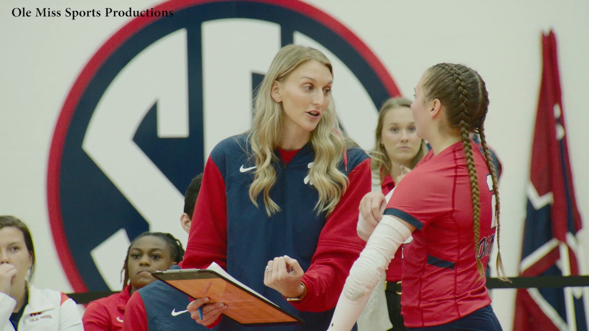 Ole Miss volleyball names Bre Henry next head coach - Vimarsana News