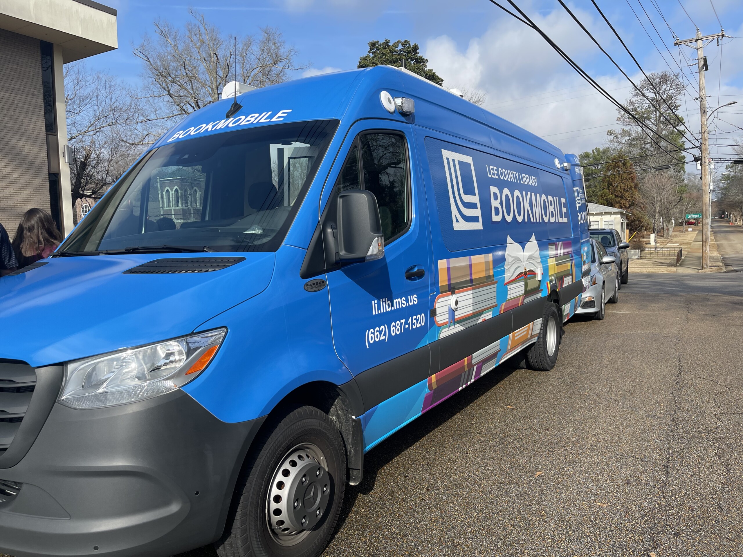 Lee County Library debuts new bookmobile for Lee, Itawamba Counties