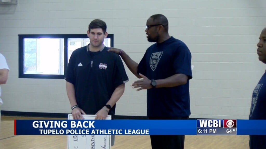 Msu Linebacker Donates Nil Check To Tupelo Police Athletic League