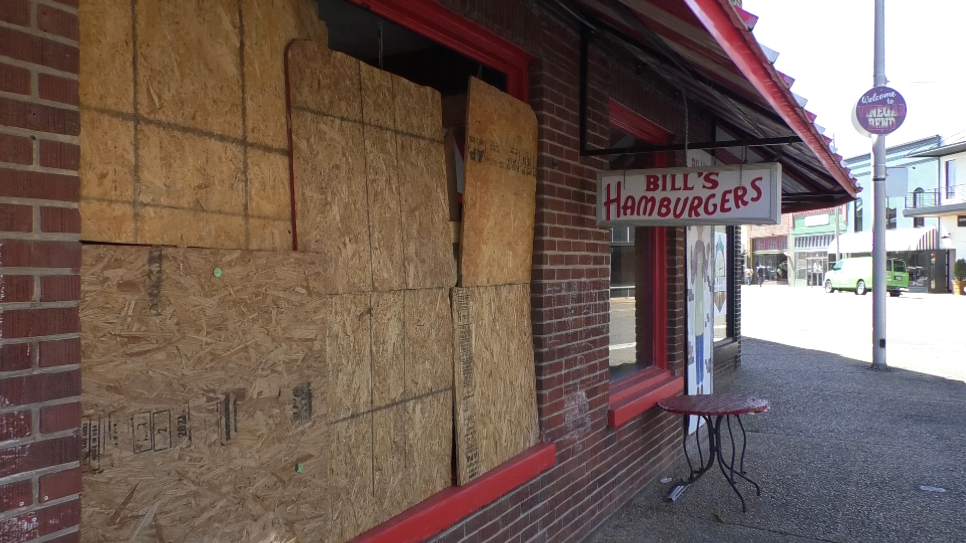 Amory businesses look to reopen almost a month after storms - Vimarsana News