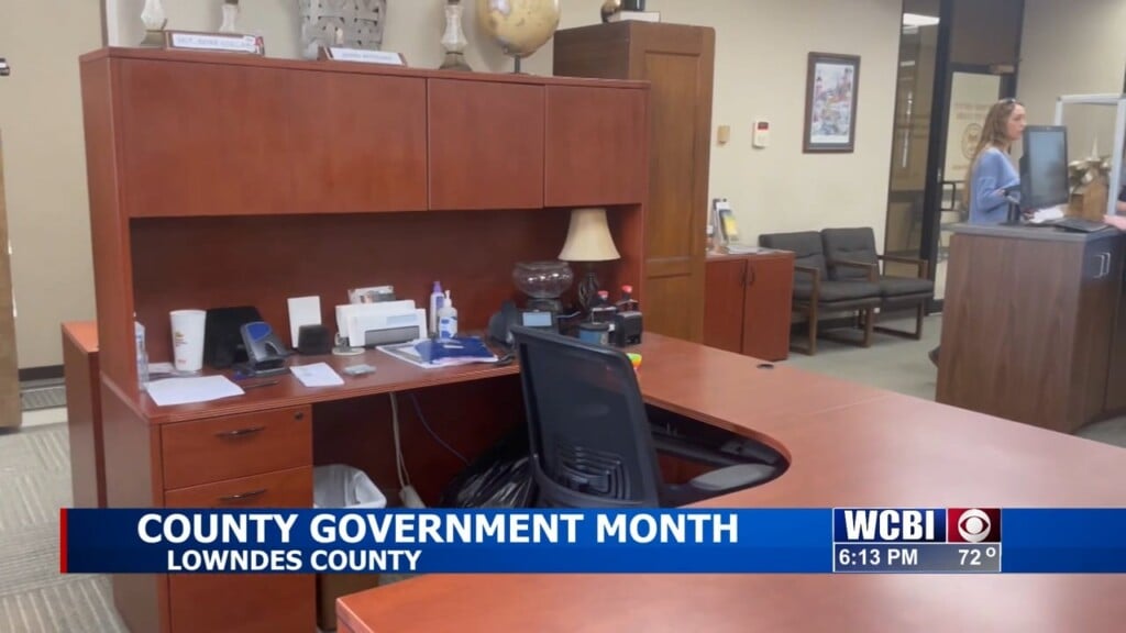 Lowndes County Honors Workers For National County Government Month