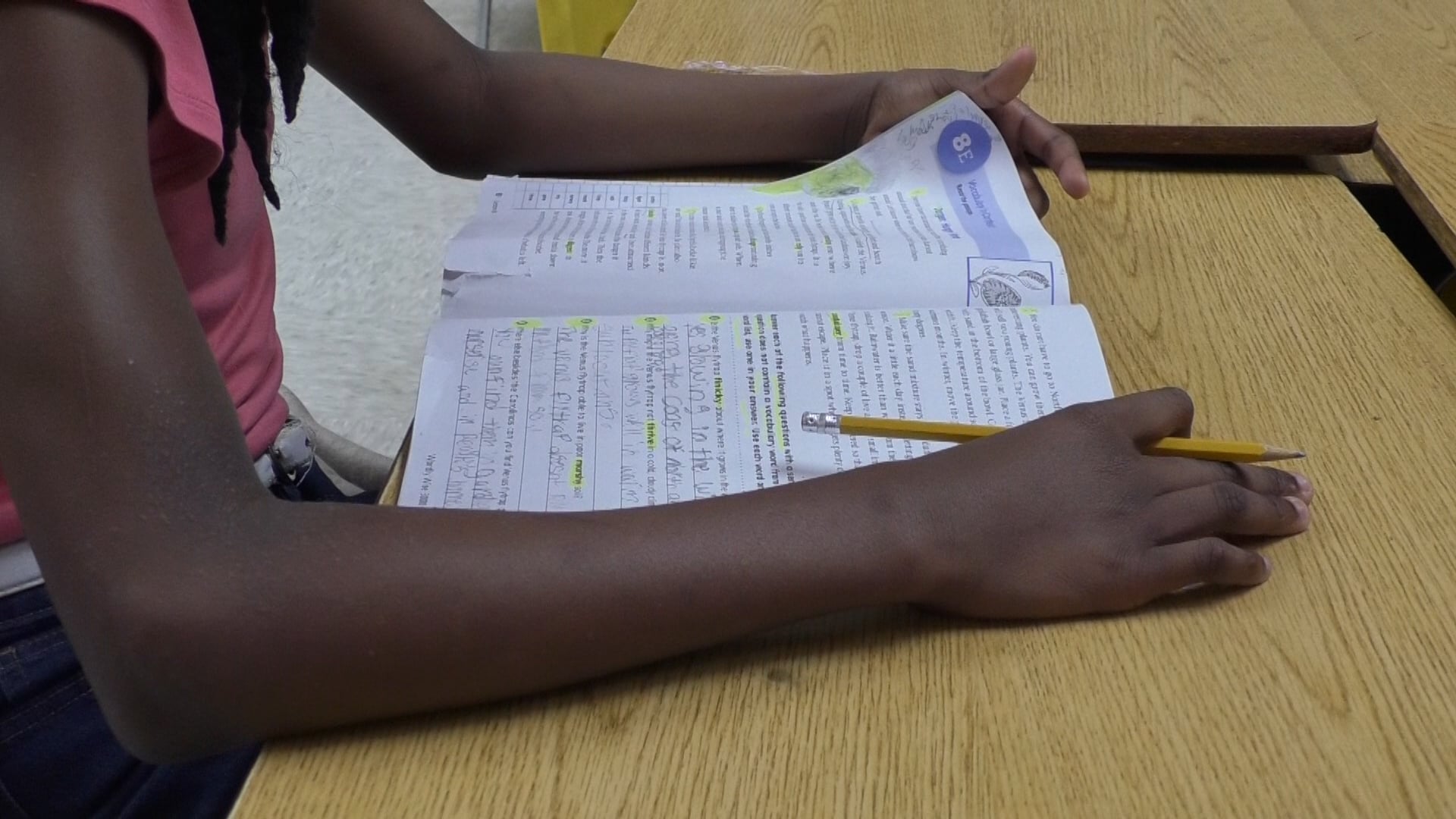 West Lowndes 3rd graders achieve 100% pass rate on reading retest - Vimarsana News