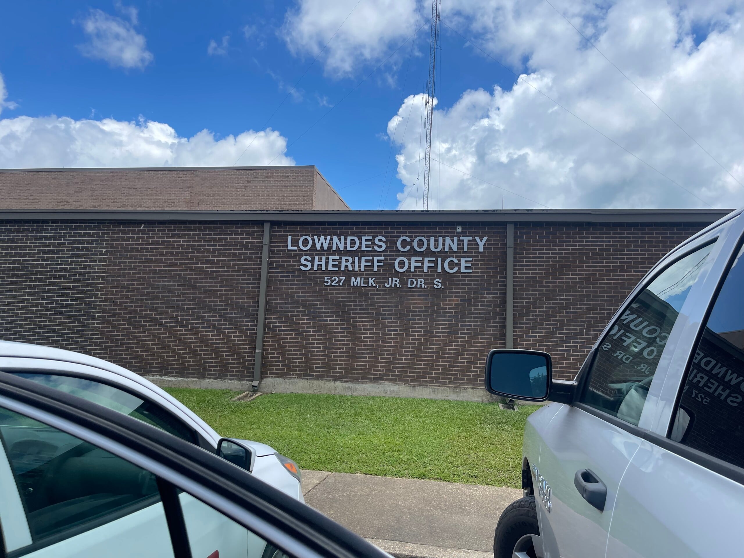 Lowndes County investigators search for answers in homicide case - Vimarsana News