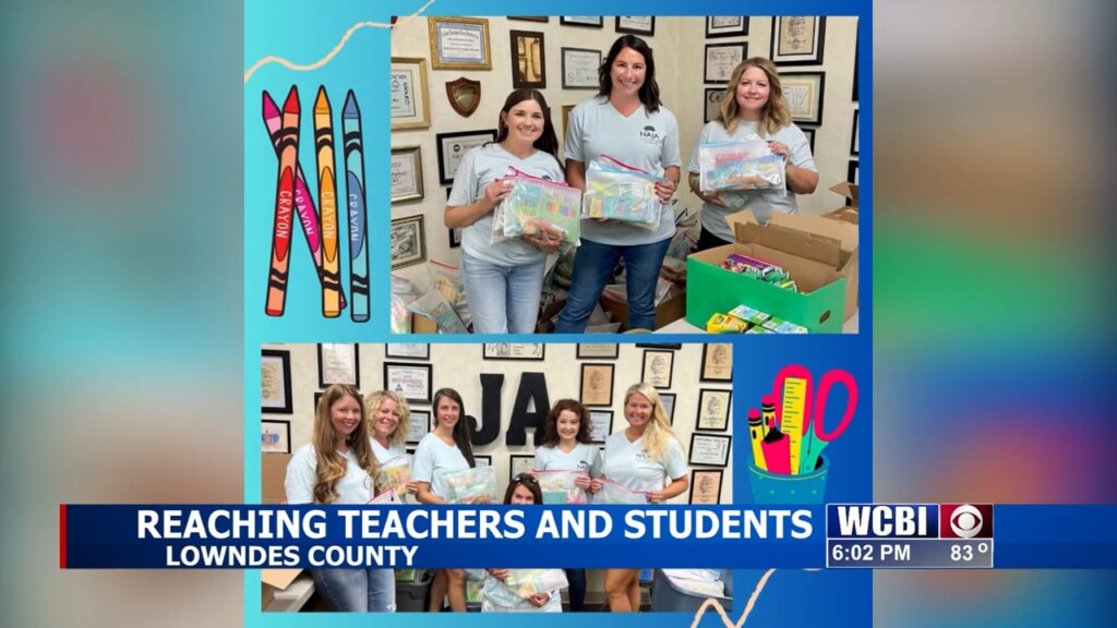 Junior Auxiliary Of Columbus Members Give Back With School Supplies