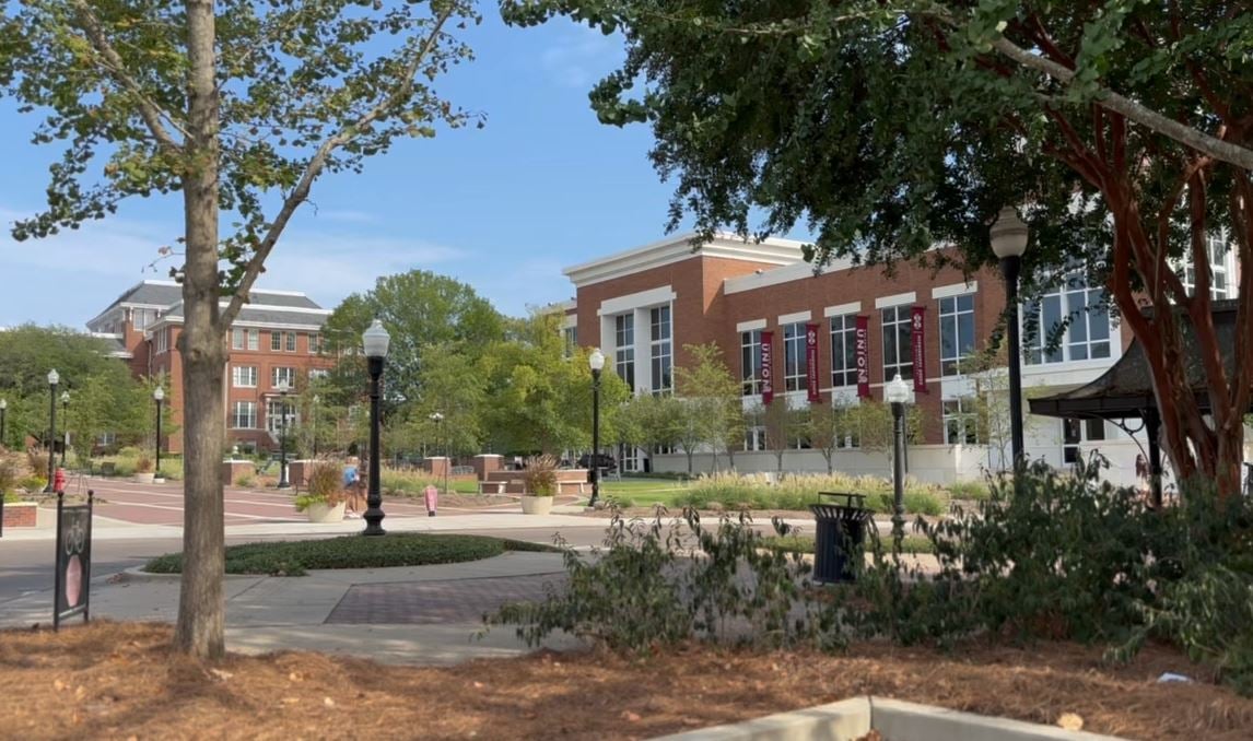 Mississippi State University police investigate student death on campus