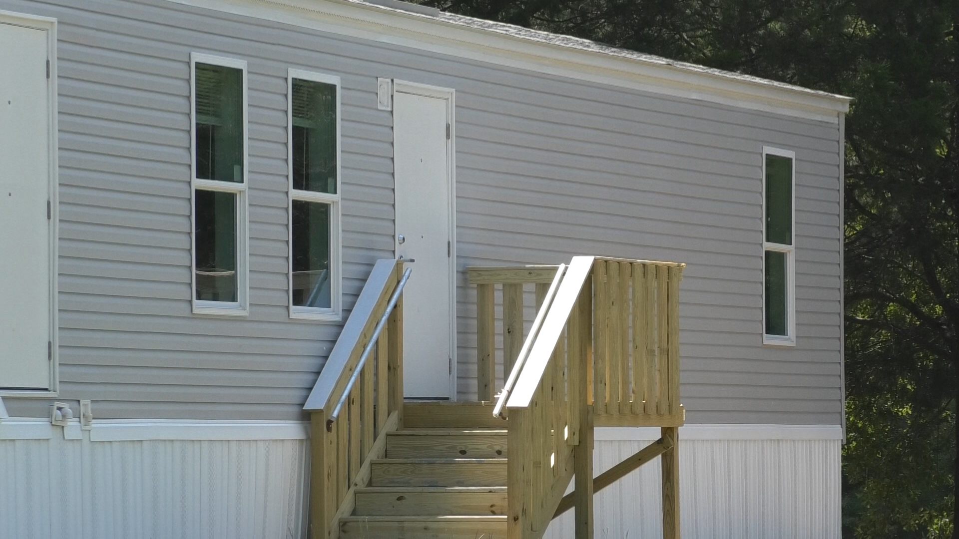 FEMA provides temporary housing for people displaced by tornado - Vimarsana News