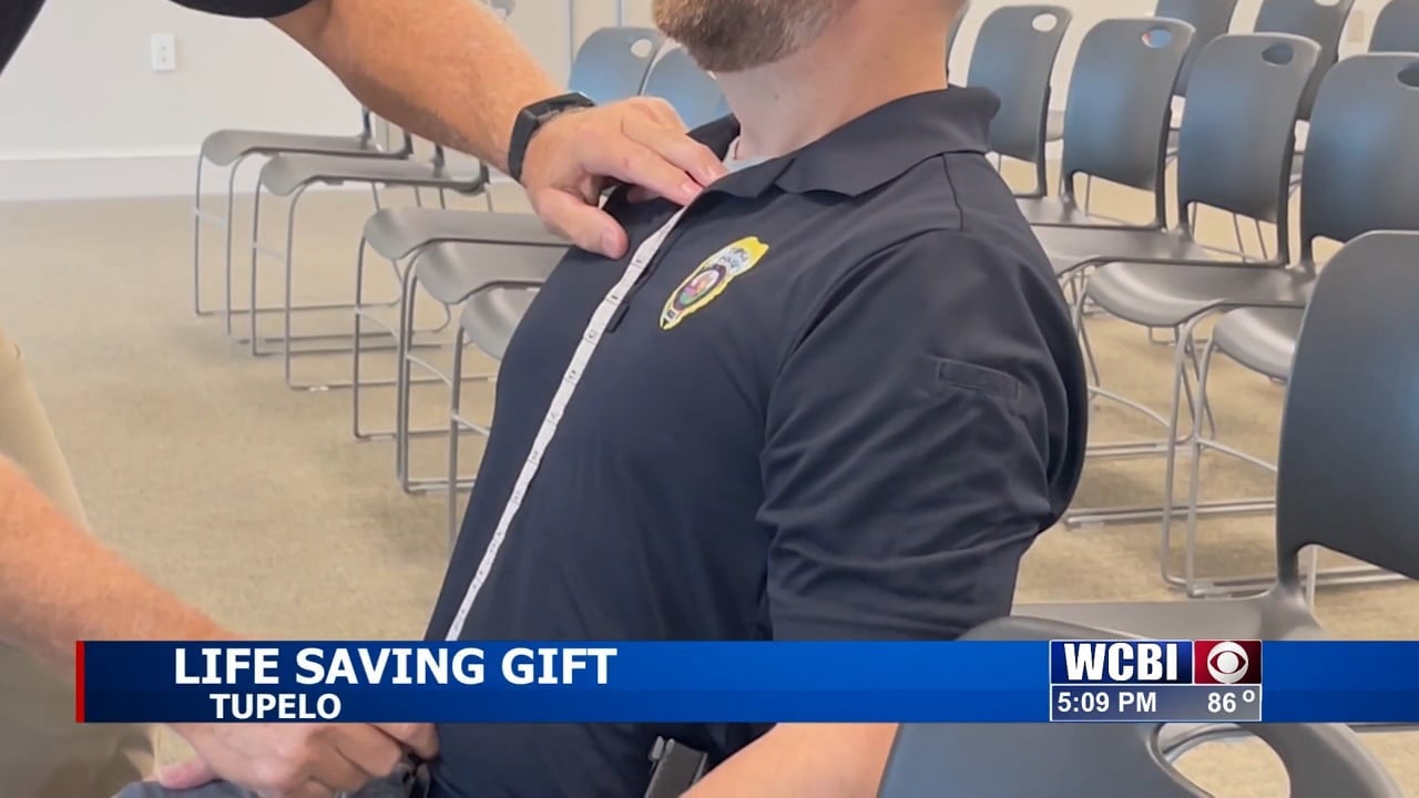 Several law enforcement officers in Tupelo fitted for custom body armor - Vimarsana News