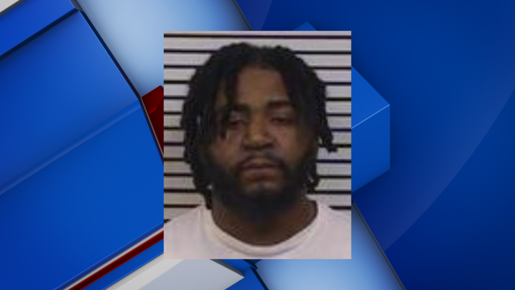 Columbus man arrested in Pickens County for alleged forged checks