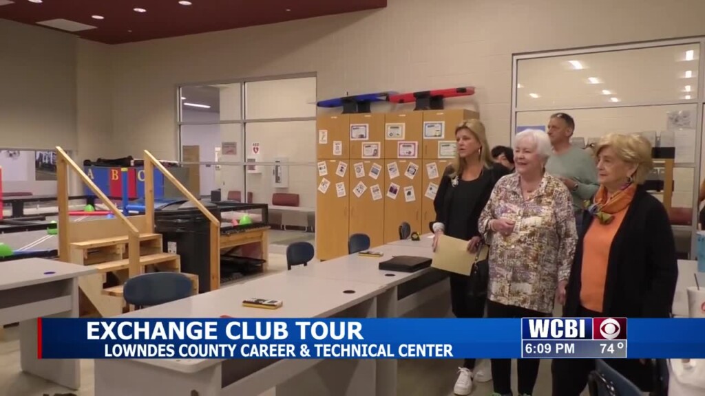 Exchange Club Takes Tour Of Lowndes Co. Career, Technical Center