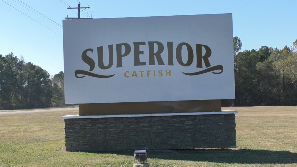 Superior Catfish hosts ribbon cutting for $20 million facility expansion