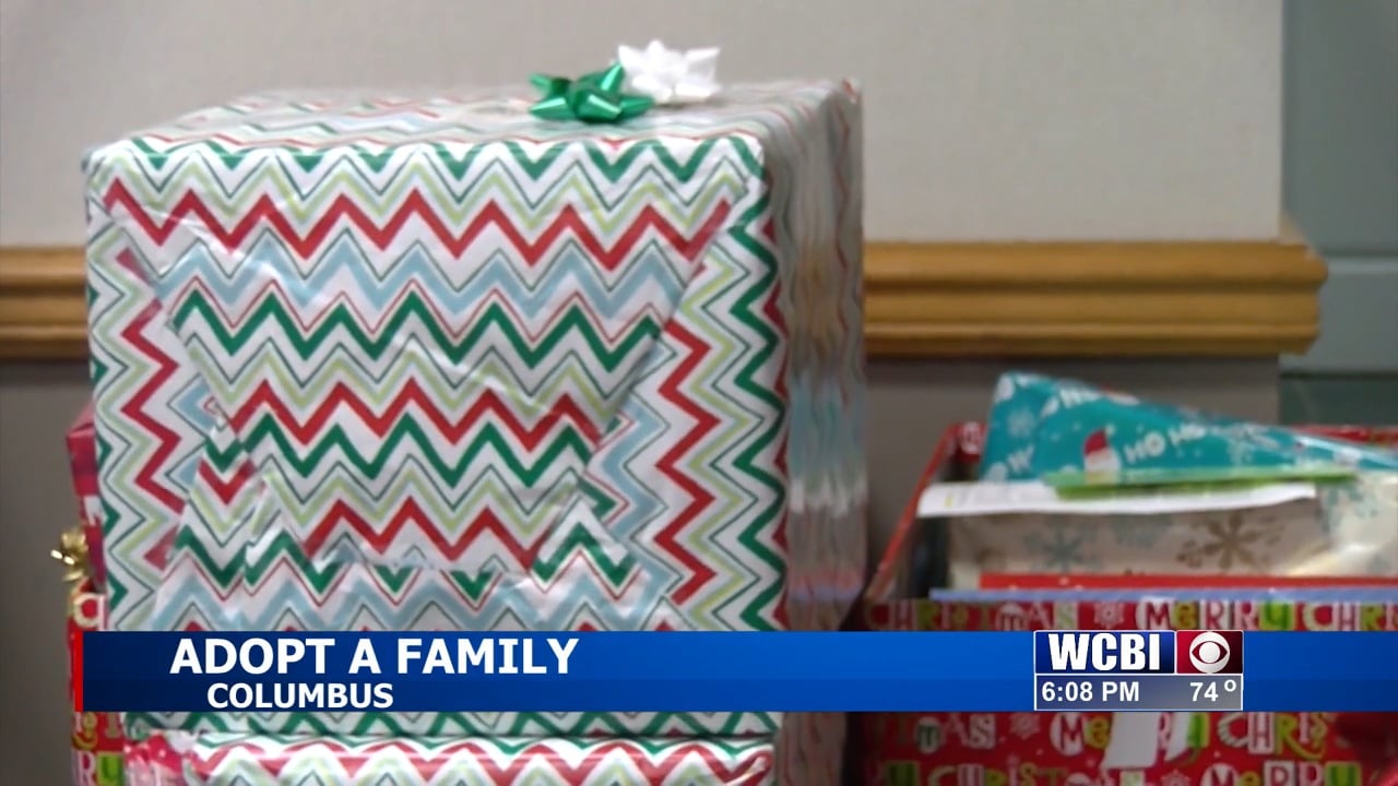 Local United Way group kicks off annual Adopt a Family program - Vimarsana News