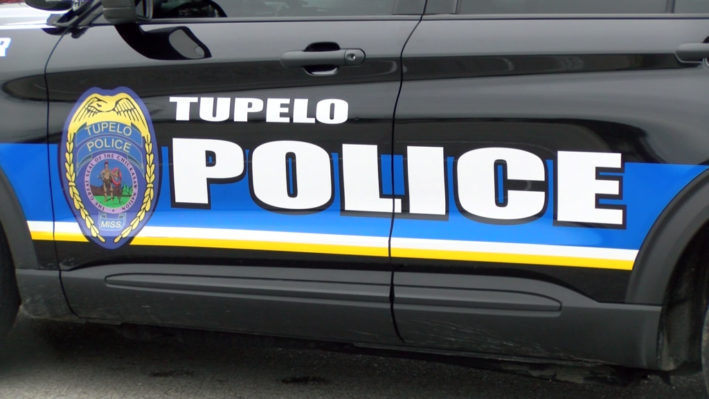 Tupelo citizen calls on city leaders to increase police pay